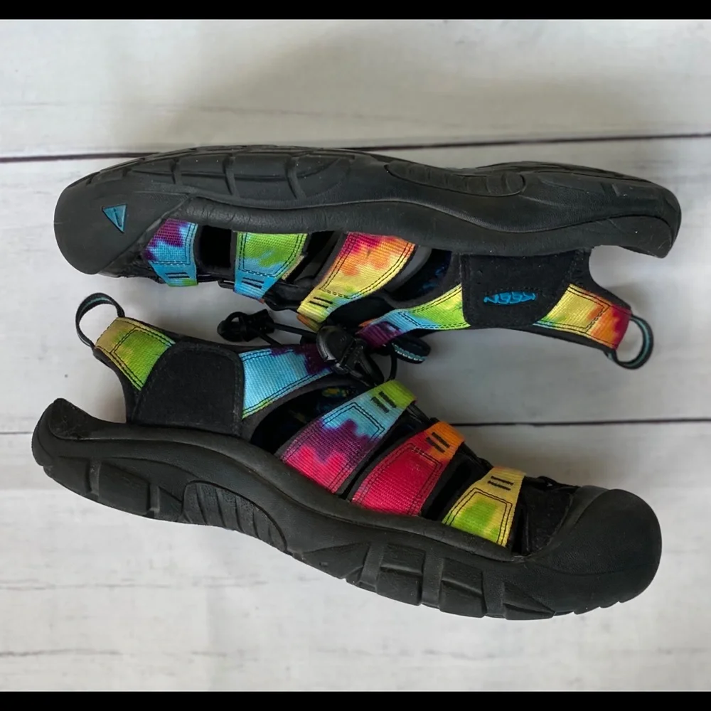 Keen Retro Tie Dye Sandal. Size 11